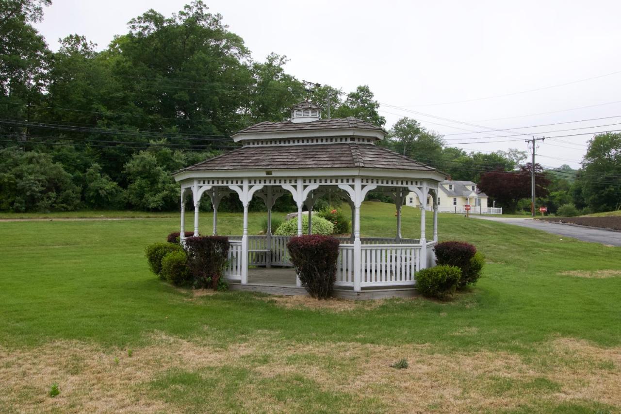 Oakdell Motel Waterford Ct Exterior foto